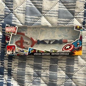 Special Edition Marvel 80th Captain America Disney Store Collectors Key